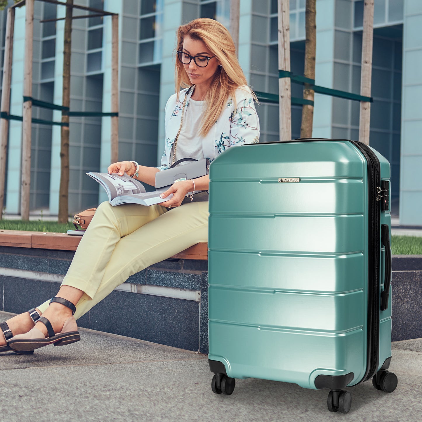 TravelElite Artemis 28in Hard Shell Suitcase ABS+PC - Electric Teal